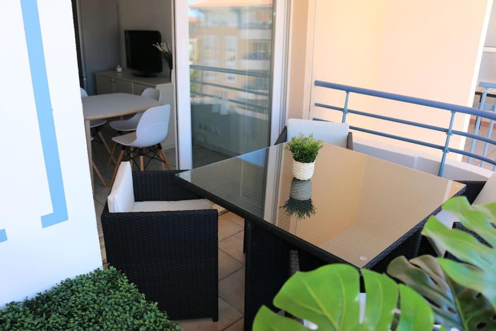 Port-Frejus, Le Paladien, Appartement 2 Pieces Climatise, Terrasse & Parking Fréjus Exterior foto